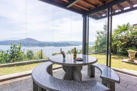 Villa Arona Extérieur photo